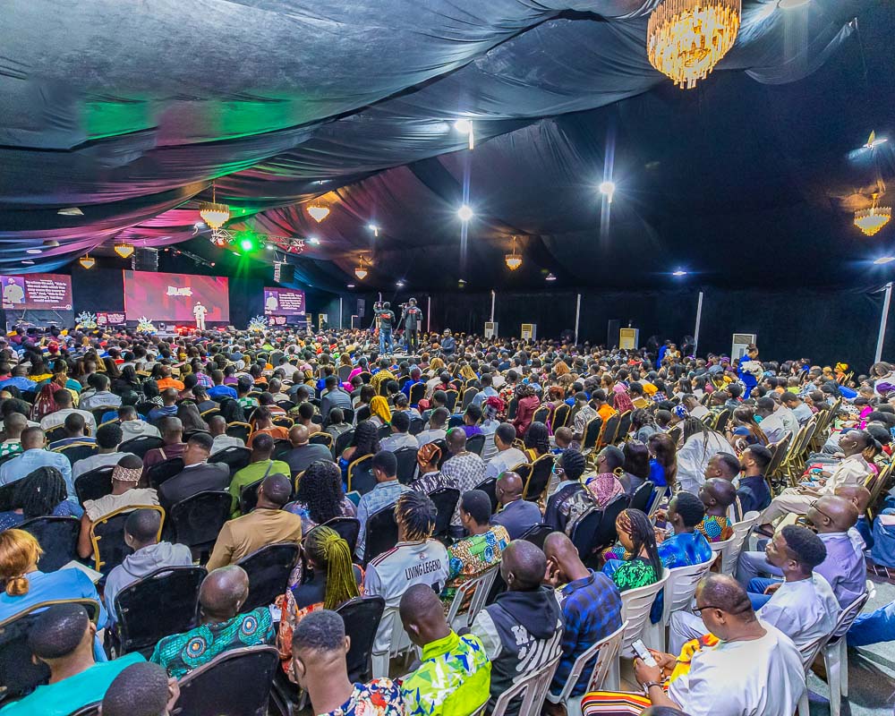 COZA Lagos, photo 2